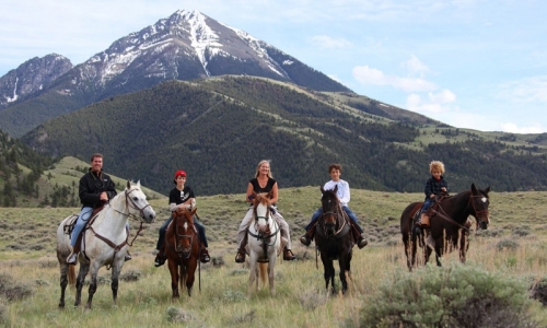 Horseback Riding in Gardiner Montana