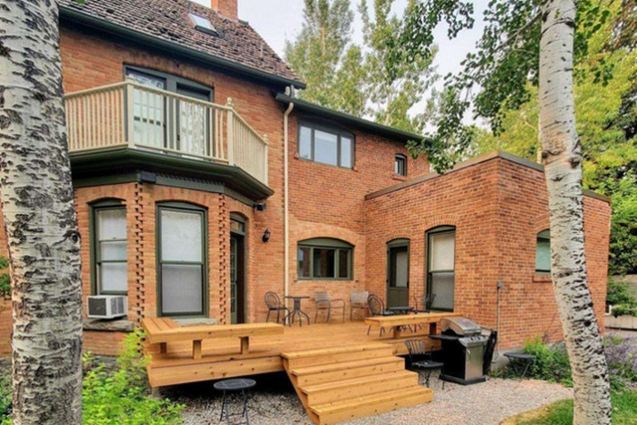 Bozeman Cottage Home Rentals — Bozeman, MT