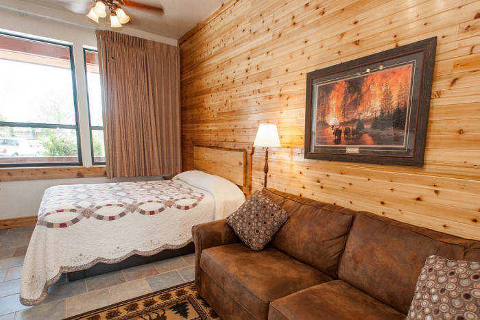 Yellowstone Village Inn — , 