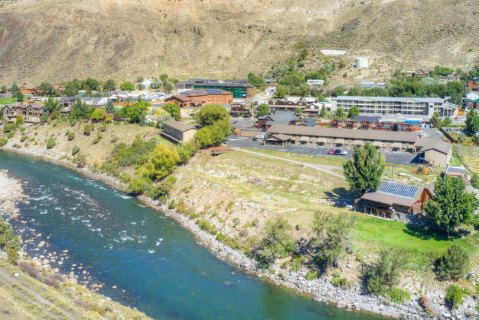 The Ridgeline Hotel at Yellowstone — , 