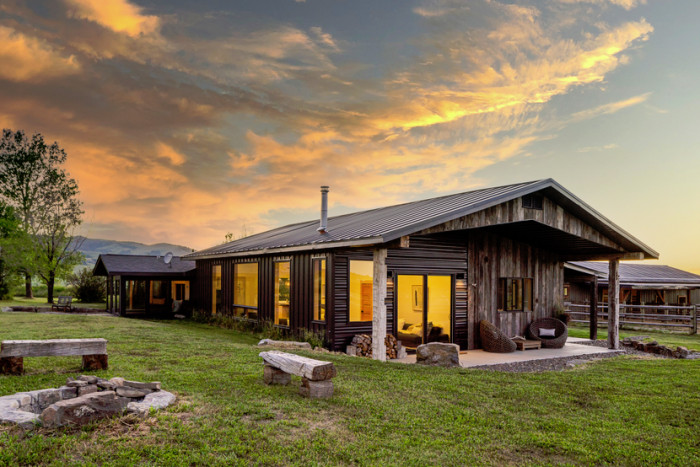 Mountain Home Vacation Rentals — Bozeman, MT