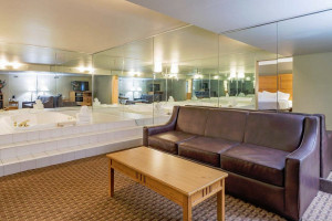 Best Western Plus Grantree Inn