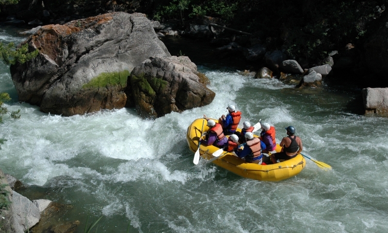 Rafting the Gallatin River
